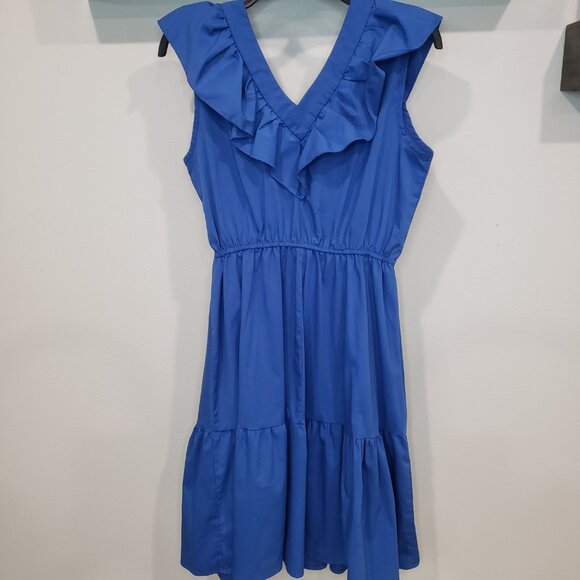 Sleeveless - V/Neck with Ruffles Summer Dress - Picture 2 of 4